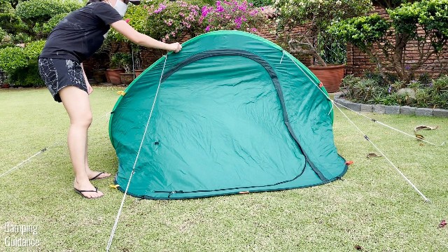 This is a picture of the front of my Quechua 2 Seconds Pop Up Tent fully guyed out with the 4 guylines. I was trying to shake it to test how sturdy it is.