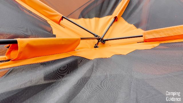 What the top hub of the Gazelle T4 Hub Tent looks like