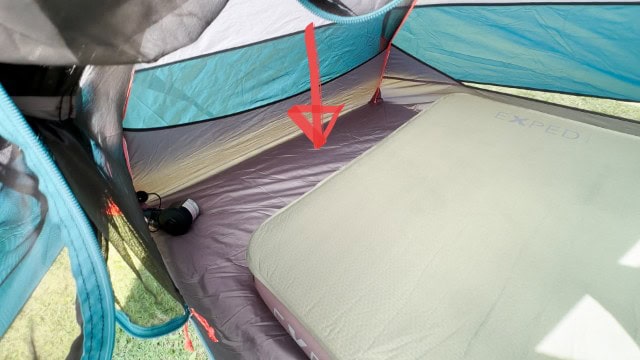 The extra space inside the Kelty Late Start 2 with the Exped Megamat Duo.