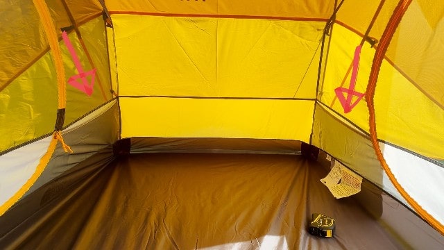 2 of 4 pockets in The North Face Stormbreak 2.